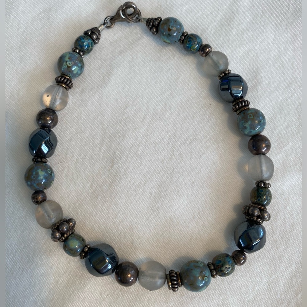 Elegant Beaded Bracelet in Green Jasper and Silver